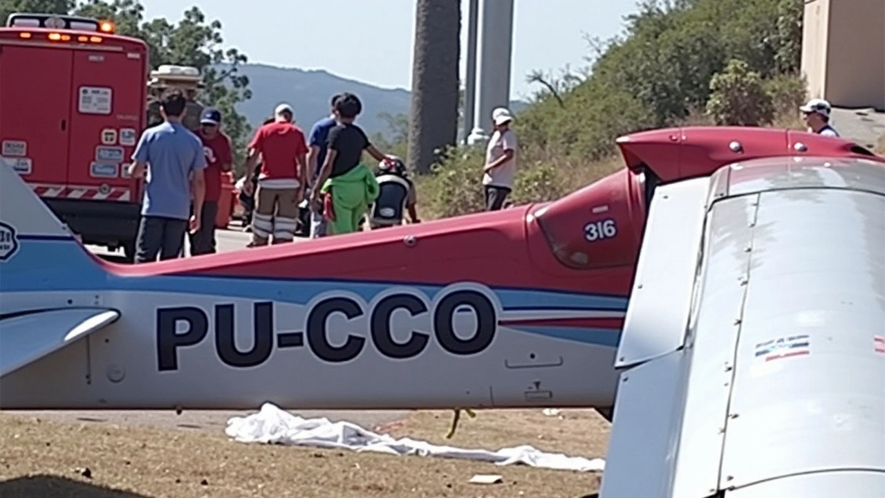 Avião de Pequeno Porte Piloto por Dr. Jacinto Lay Faz Pouso de Emergência na BR-316 e Atinge Motociclista