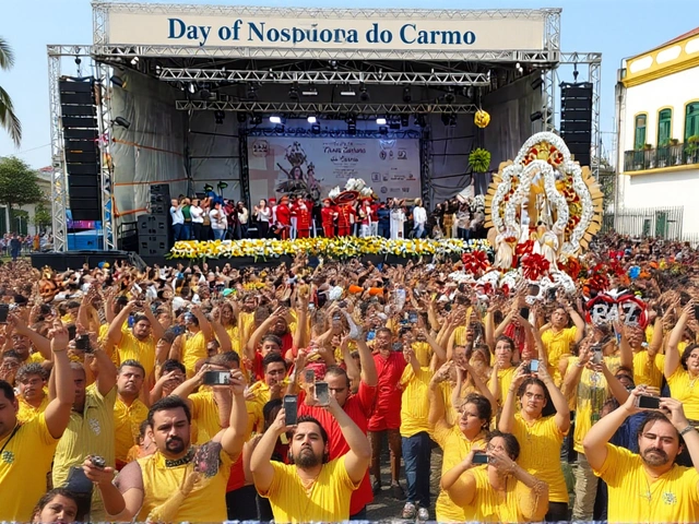 Recife celebra feriado de Nossa Senhora do Carmo com missas e lojas